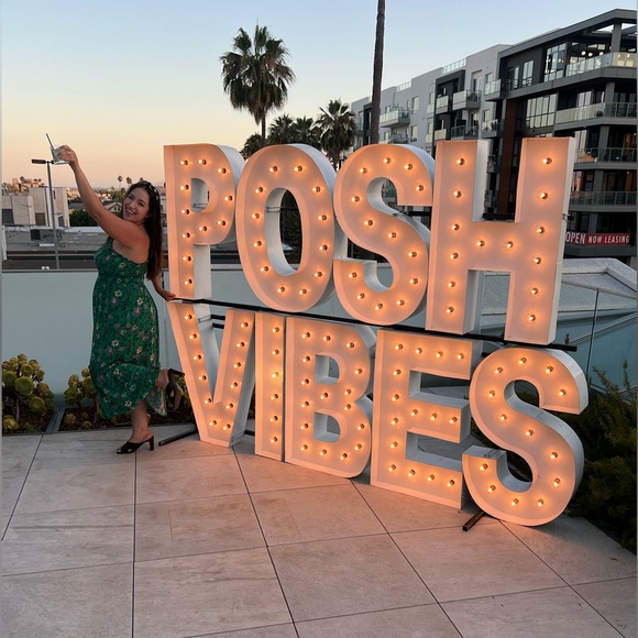 Ruthie is Live!! 🎥🎬🍿 Like 💖 to me notified ☺️ - Picture 6 of 12